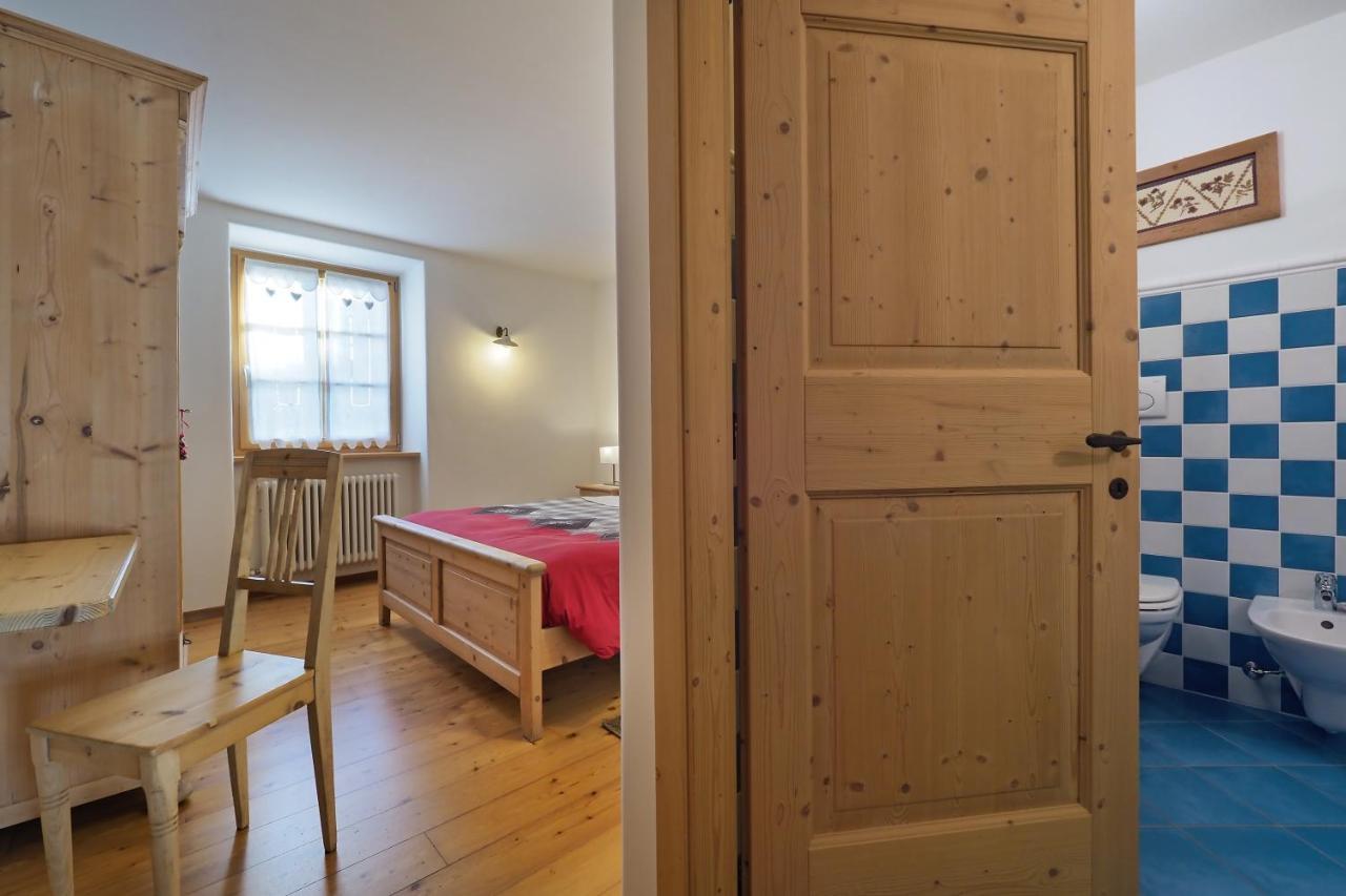 Maso Vaia Bed and Breakfast Cavalese Exteriör bild