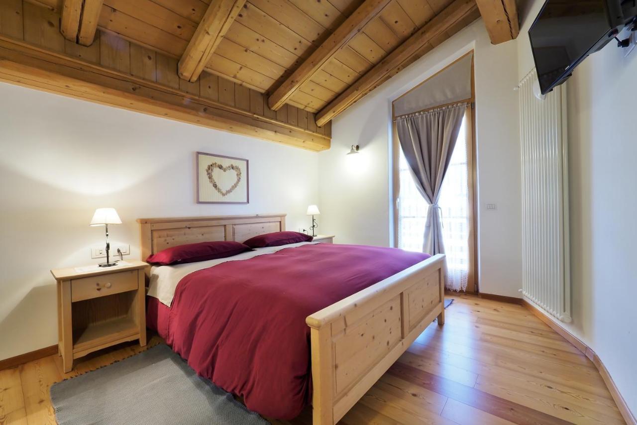 Maso Vaia Bed and Breakfast Cavalese Exteriör bild